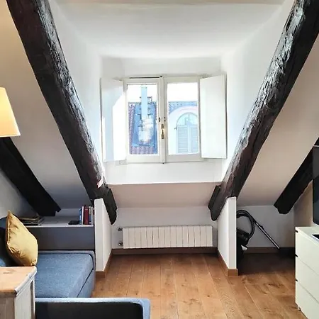 Apartment Hostdomus - Gli Aristogatti *